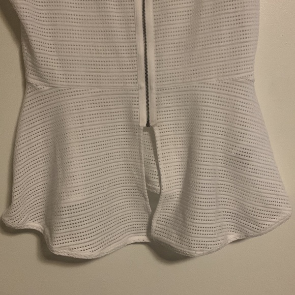 BCBG Maxazria White Mesh Detail Top with Zipper Back - Picture 6 of 6